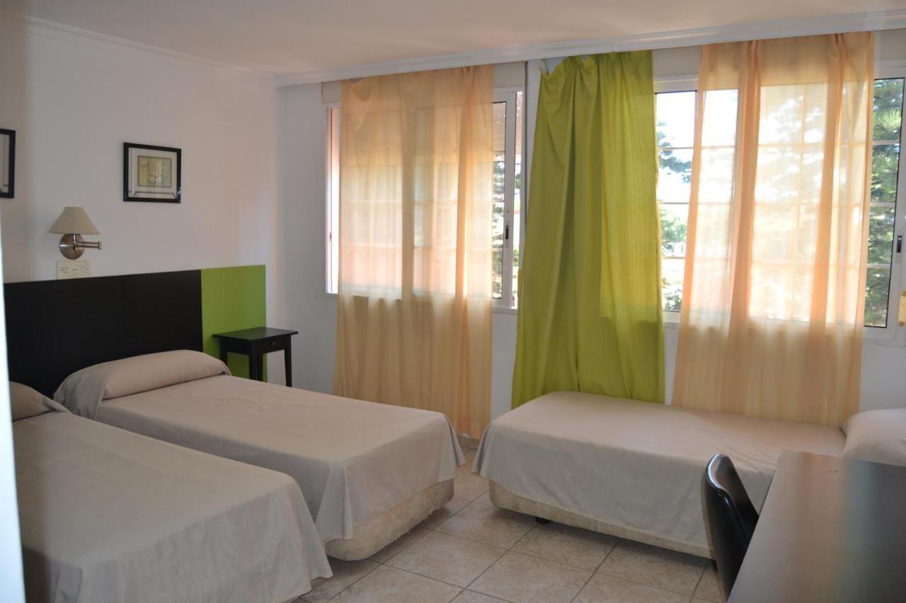 Hotel Miramar La Línea de la Concepción Zewnętrze zdjęcie